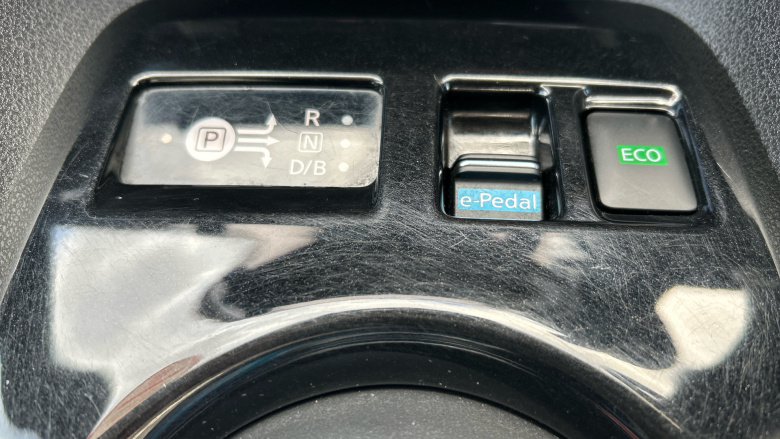 Nissan LEAF 110kW Tekna 40kWh 5dr Auto Electric Hatchback